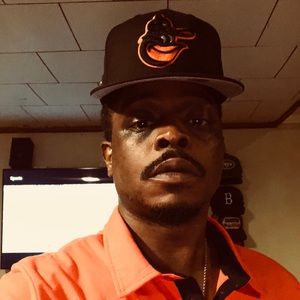 Meet your Posher, Larry